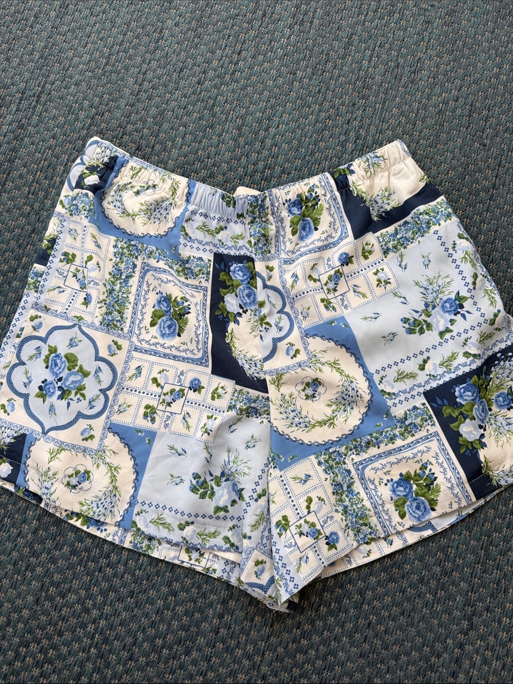 Abercrombie Shorts - Picture 3 of 4